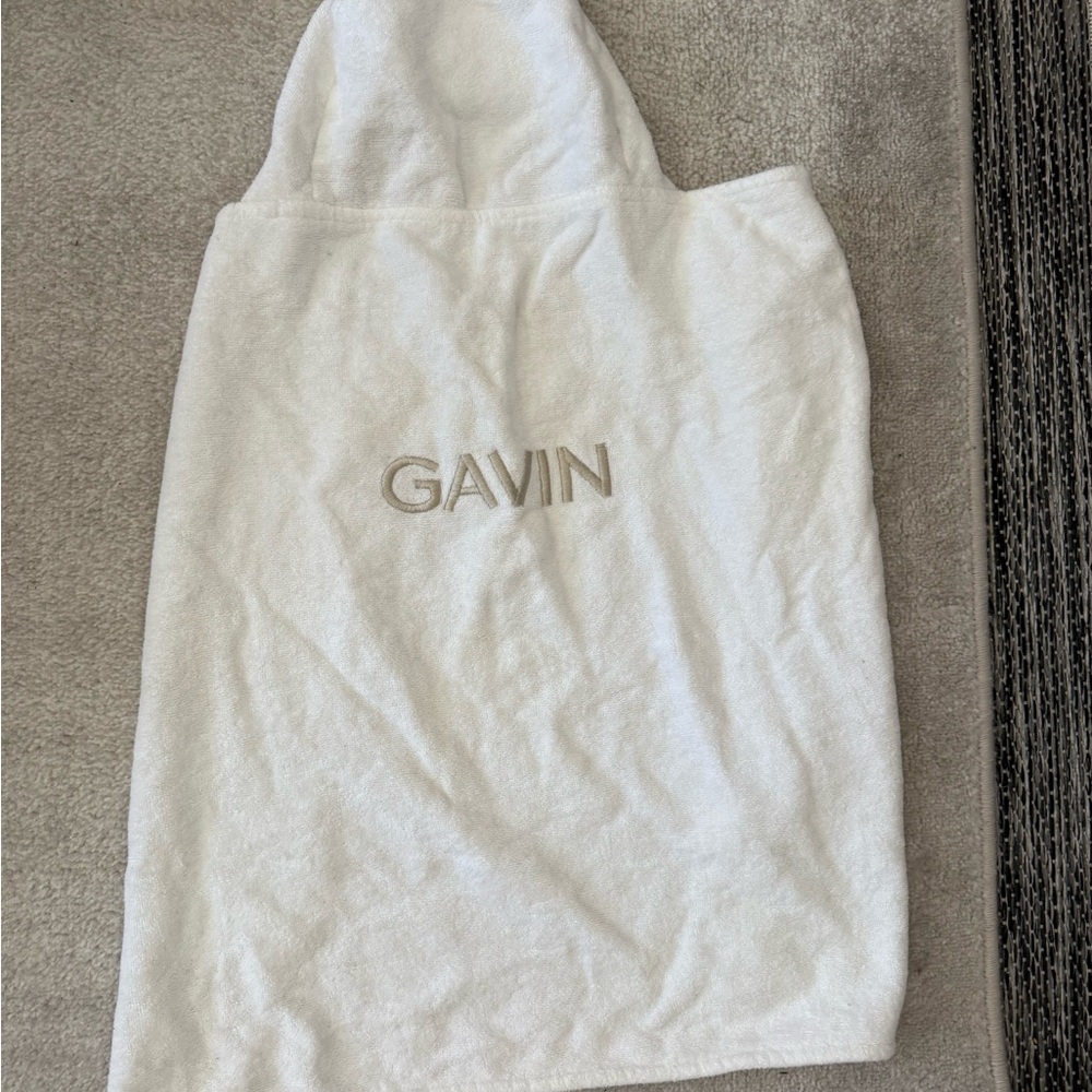 Pottery Barn Kids White Plush Bath Towel